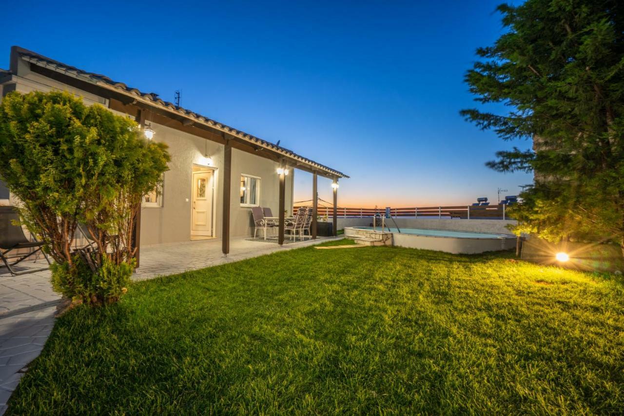 Fontana Luxury Villa Salakos With Pool Near Beach Exterior photo
